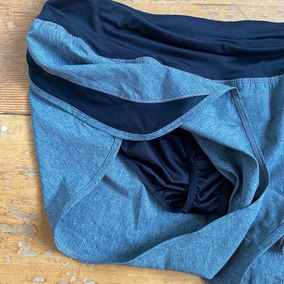 Champion Running Shorts - L - Picture 6 of 6